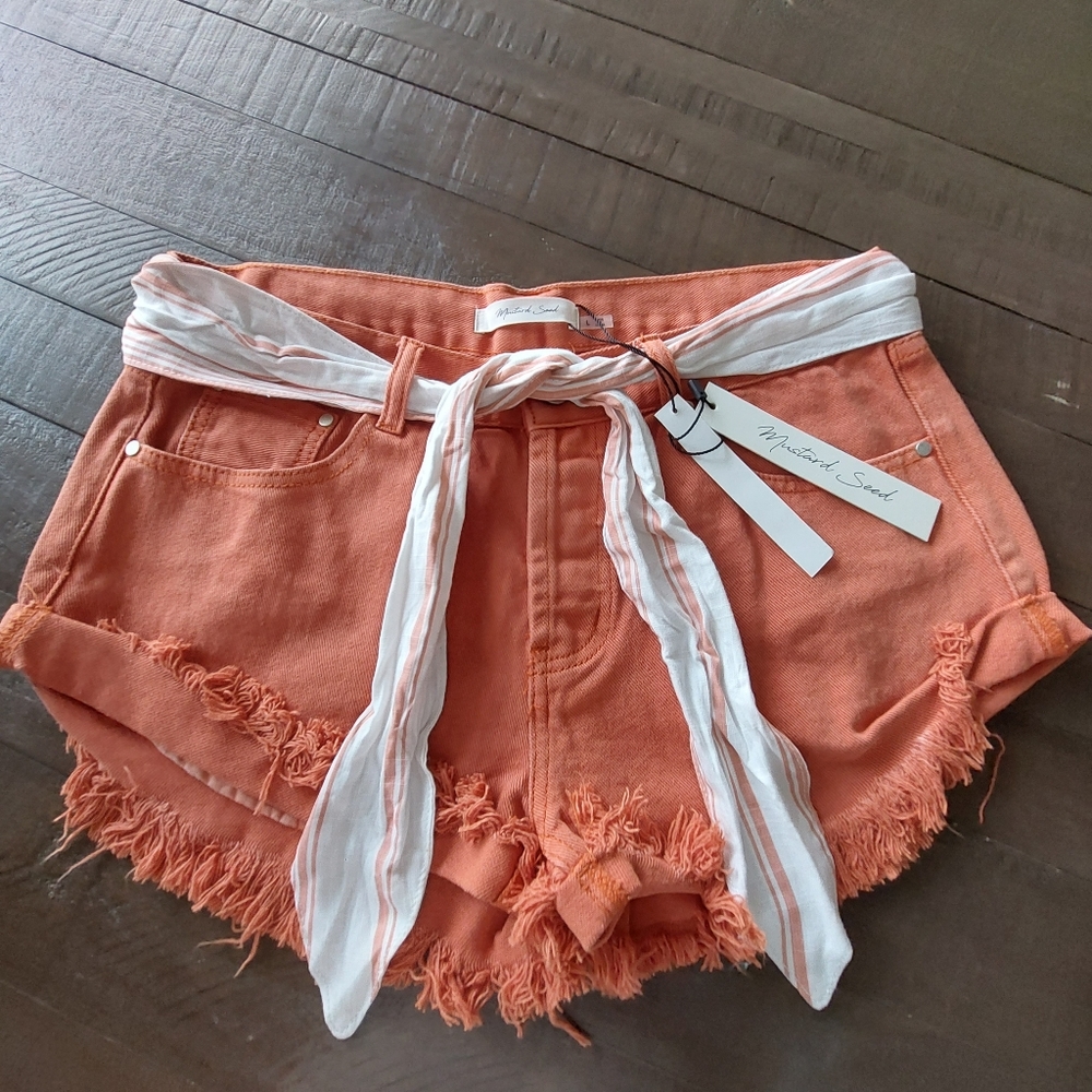 O2 Demin Jean shorts size M brand new
